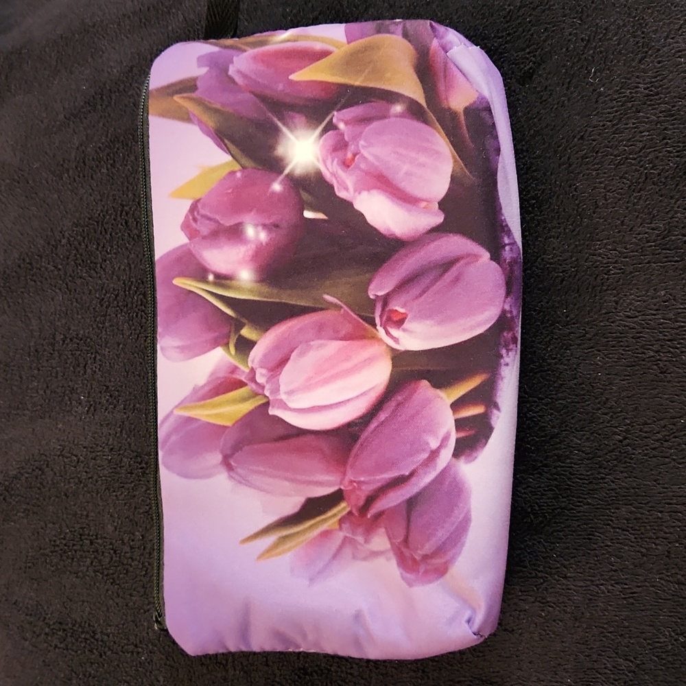 NEW- Cosmetic Bag, Storage Bag - Flowers, Tulips 🌷